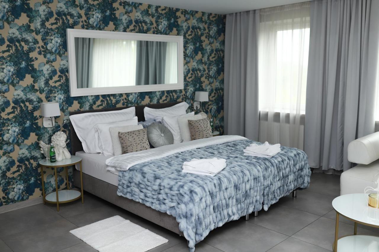Hotel Greys Polonia Zasutowo Extérieur photo