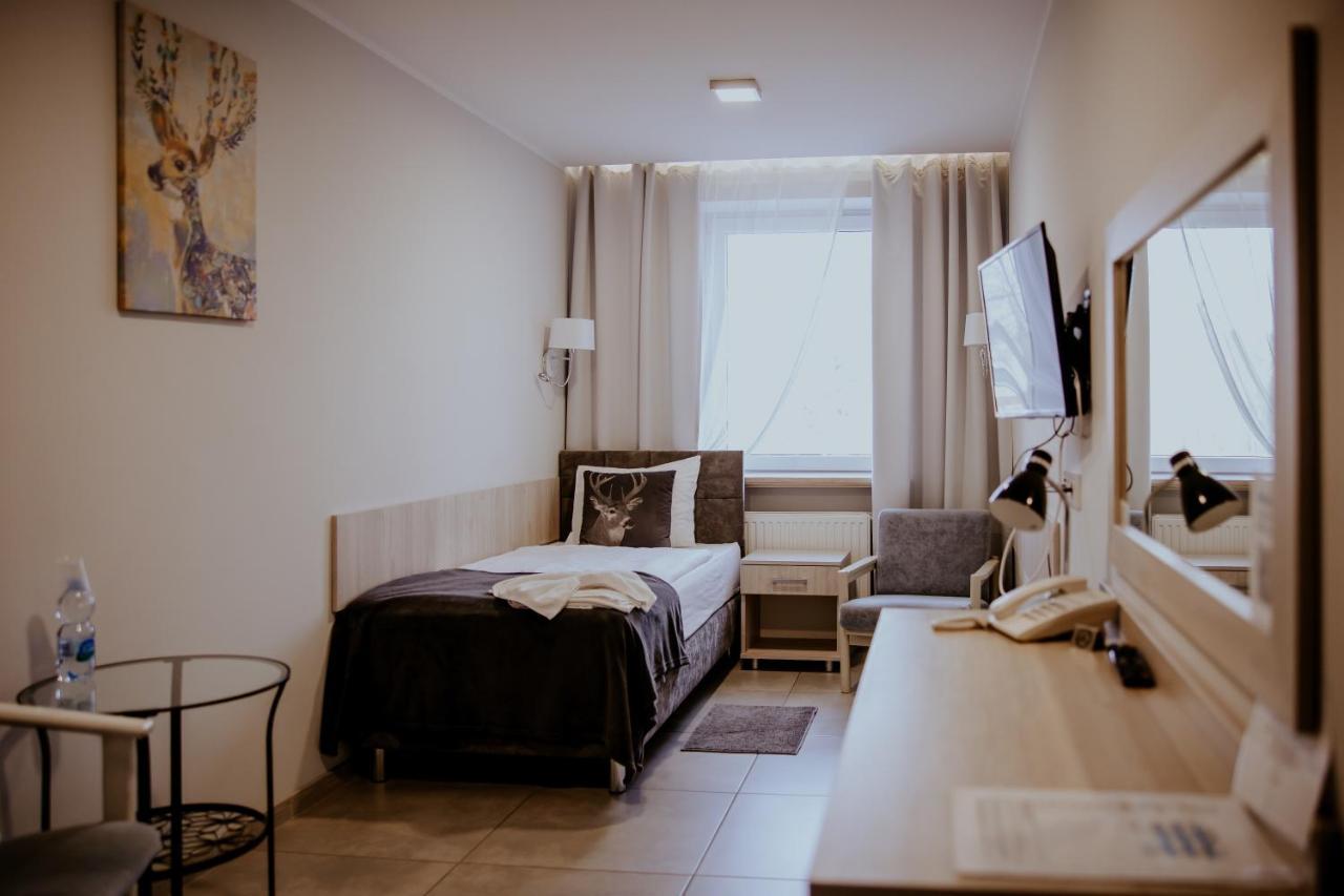 Hotel Greys Polonia Zasutowo Extérieur photo